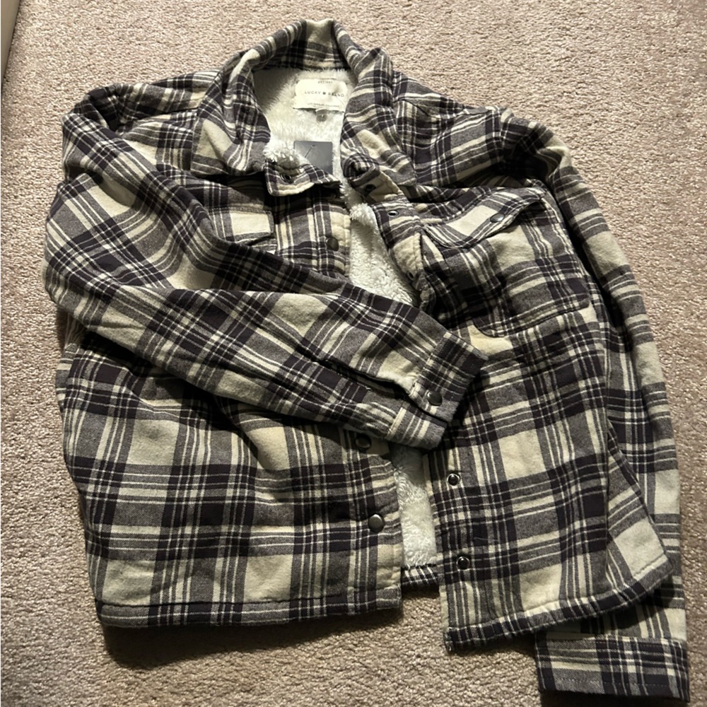 NWT women’s Lucky Brand fleece lined plaid